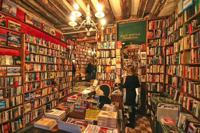 Shakespeare and Co Paris