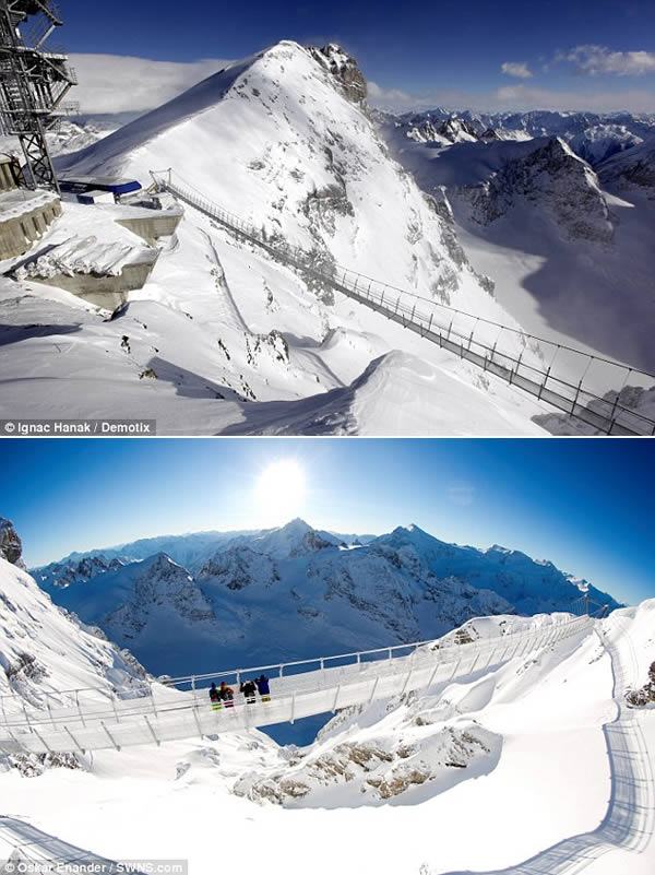 Puente en la Montaña Titlis, Alpes Suizos
