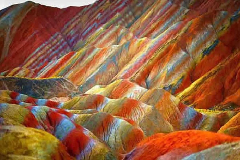 montaña de los 7 colores