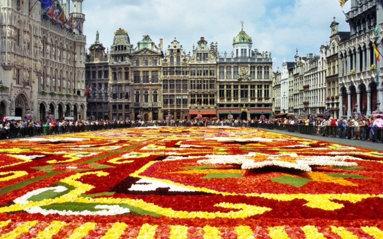 Bélgica Celebra El Verano Con Más De 100000 Flores En El Corazón De Bruselas Buena Vibra 1842