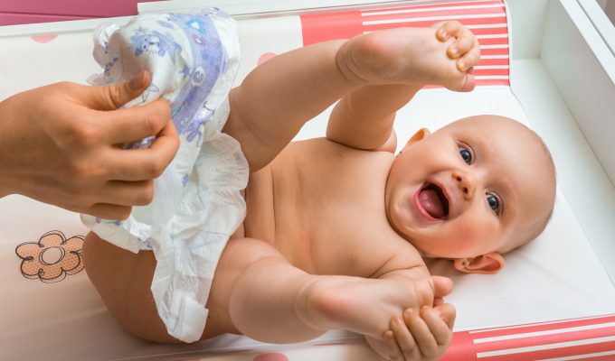 cómo cambiar un pañal