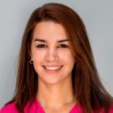 VIRGINIA VALLEJO - VETERINARIA y directora de Mishmosos