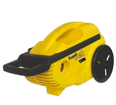 Hidrolavadora portátil BTA Superjet color amarillo, diseño compacto y ligero tipo trineo, ideal para limpieza básica en el hogar.