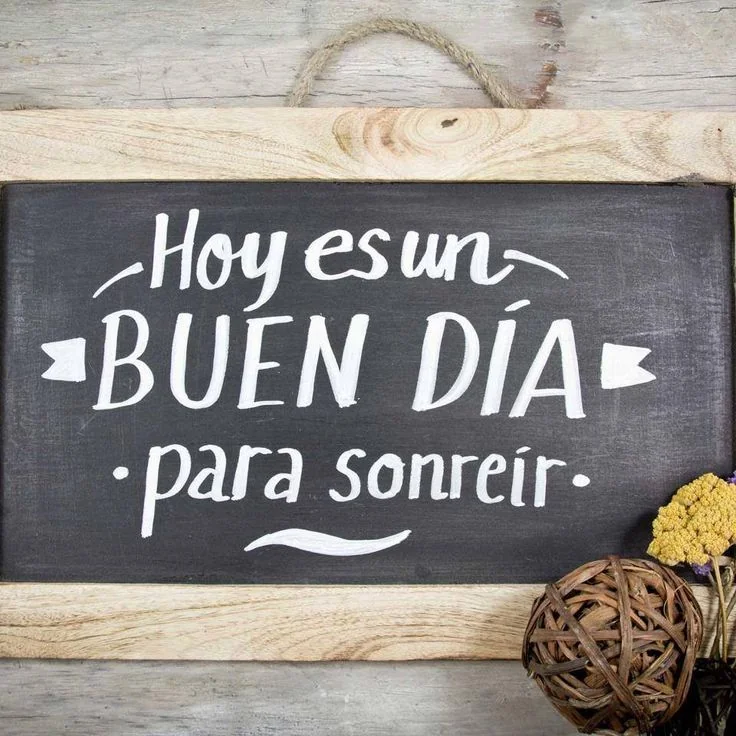 frase positiva 'Hoy es un buen día para sonreír'