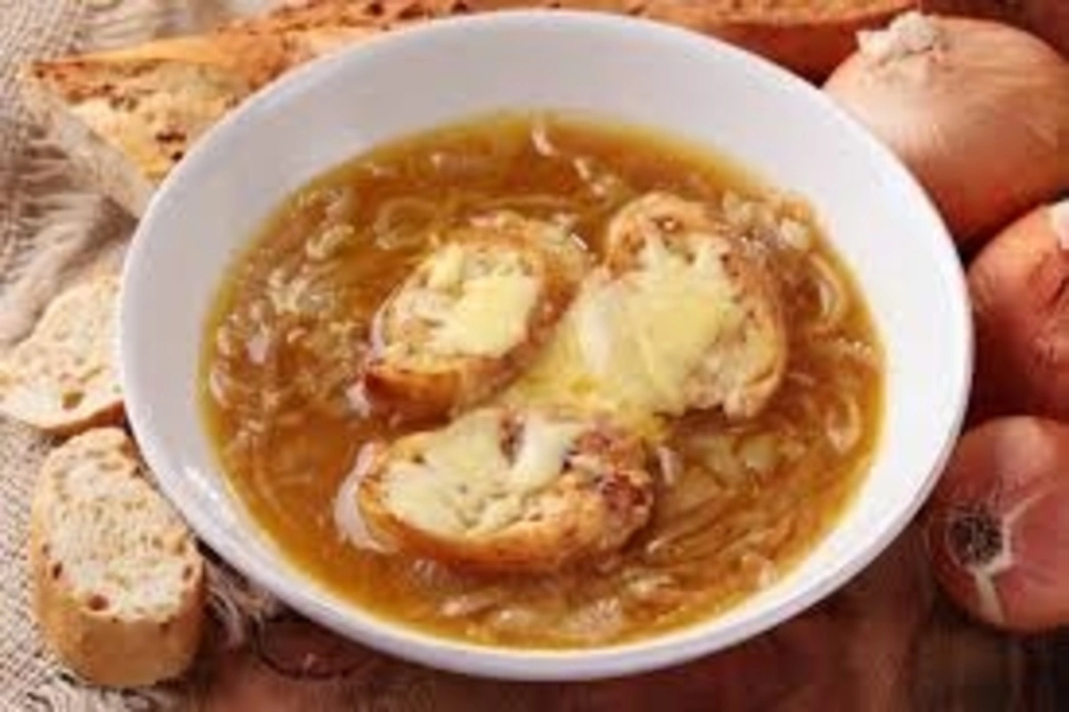 sopa de cebolla