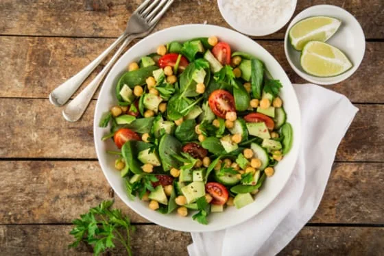 3 ensaladas bajas calorias 