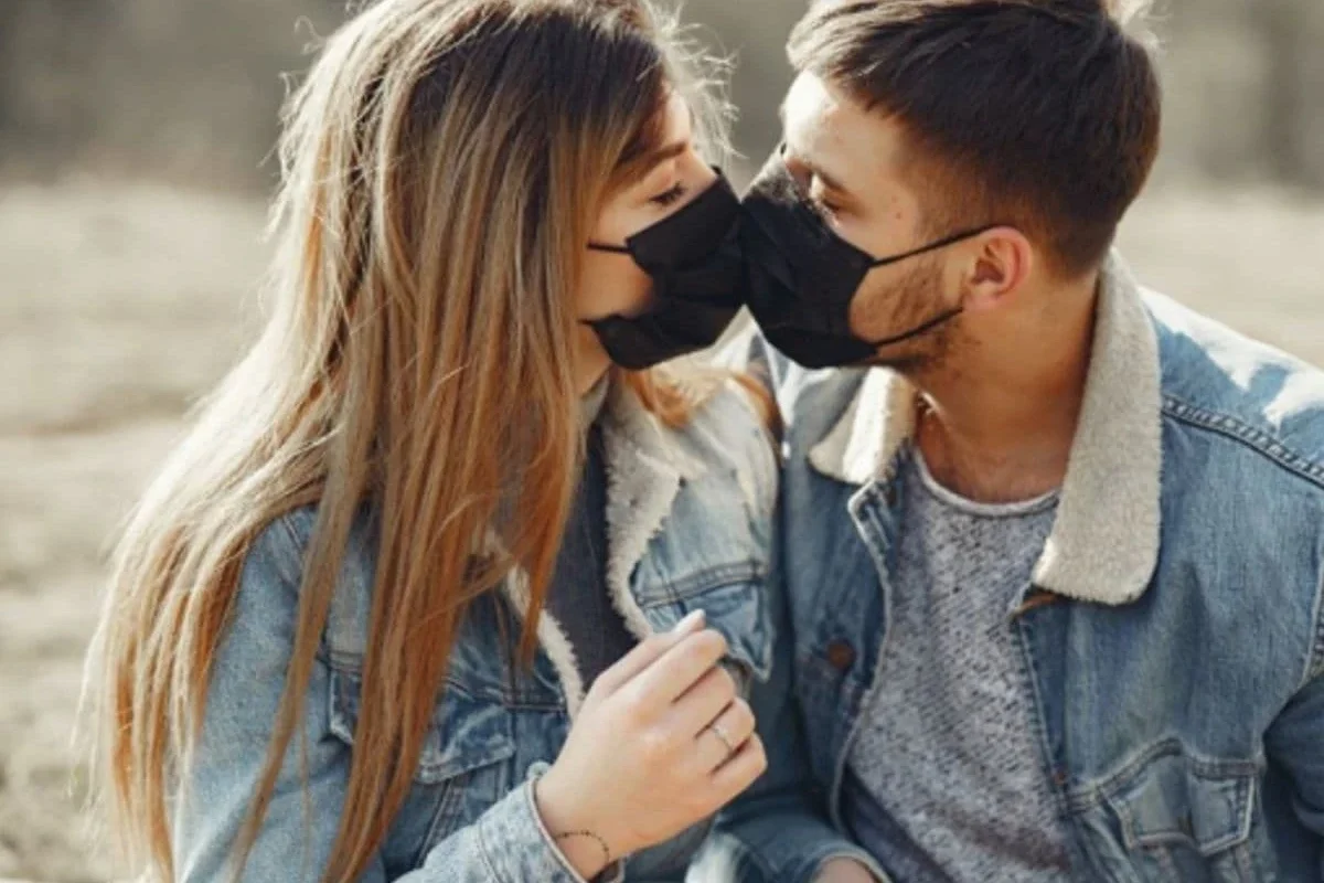 parejas pandemia redes