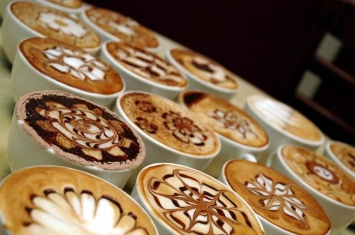 como hacer cafe con leche sin cafetera
