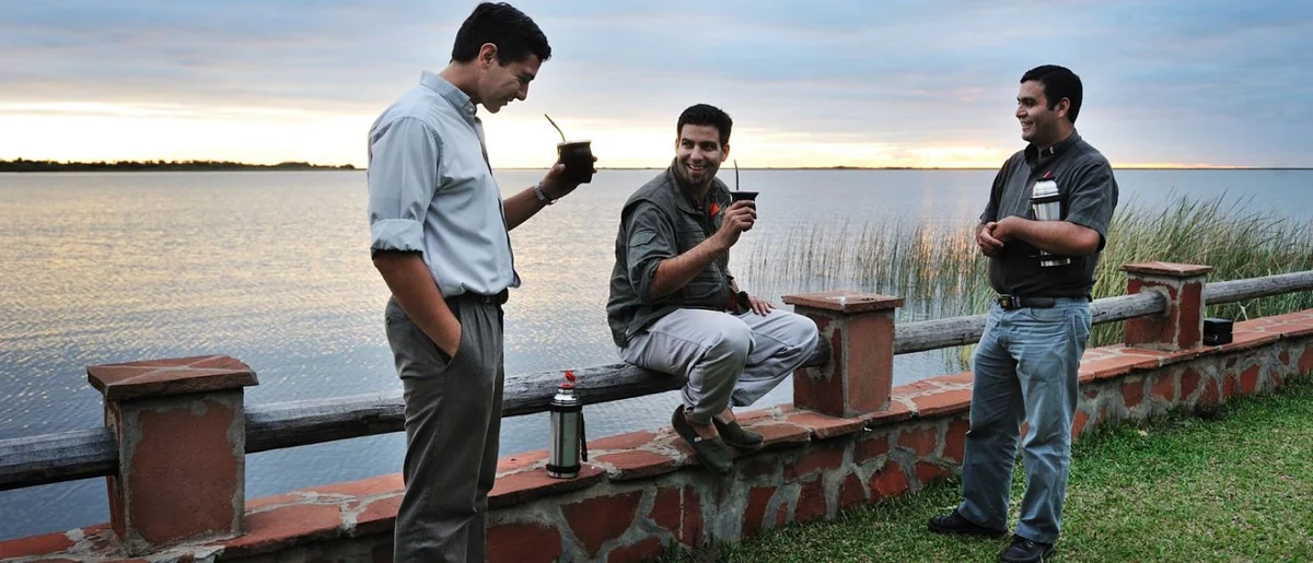 salir con amigos