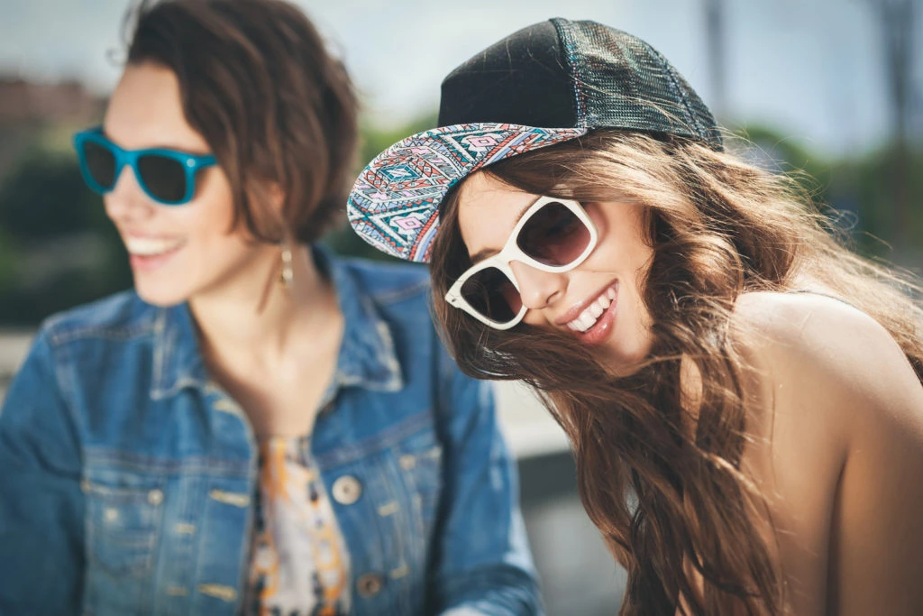 anteojos de moda jovenes