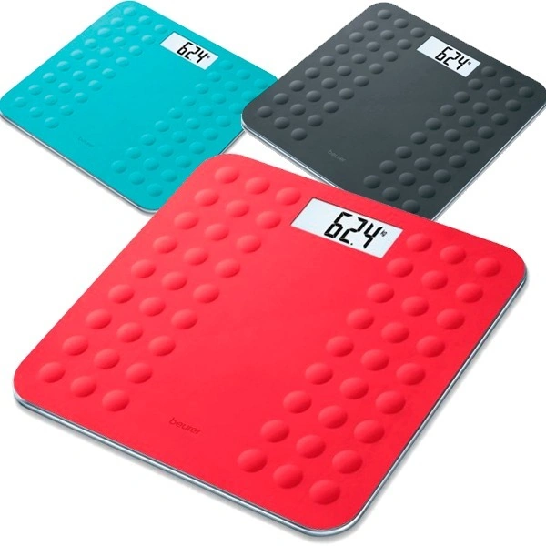 tres básculas de baño beurer colores turquesa rojo y negro