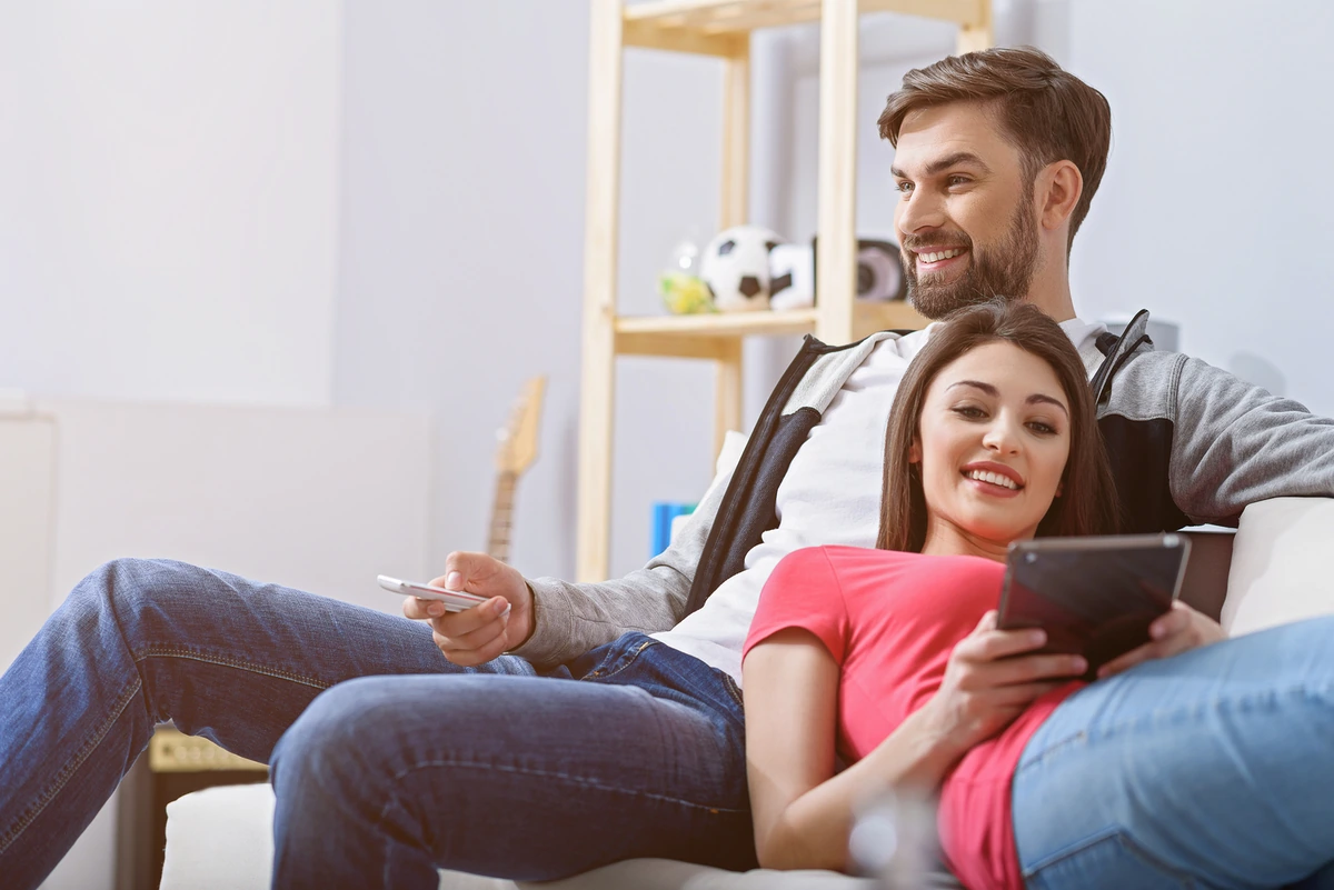 Cómo conectar el celular al TV