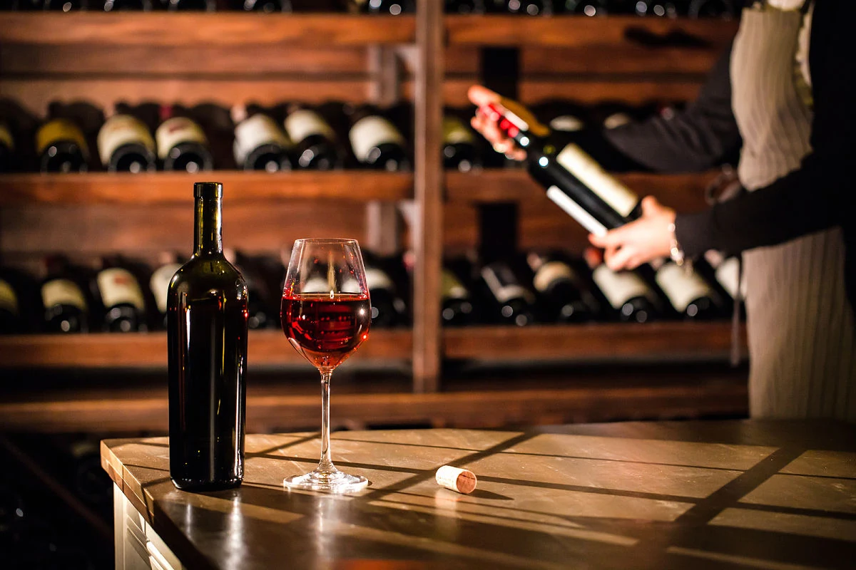 sommelier que es