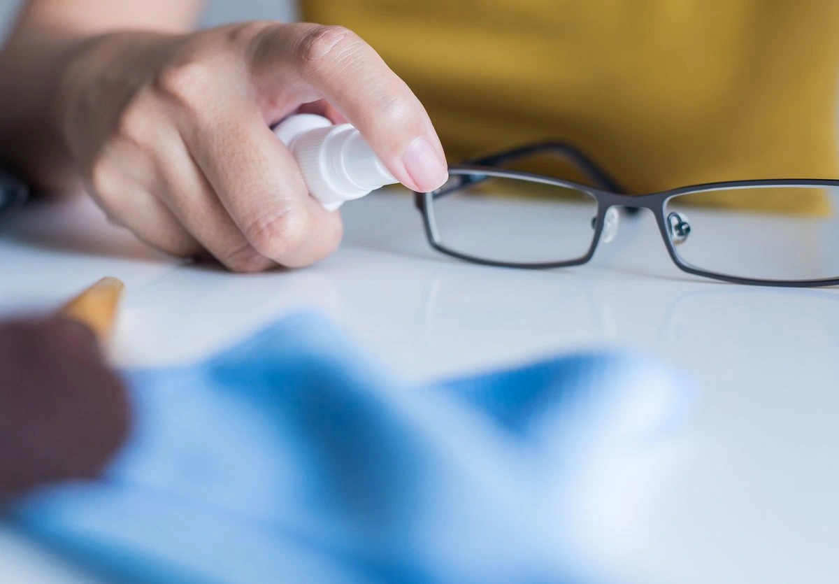liquido para limpiar lentes