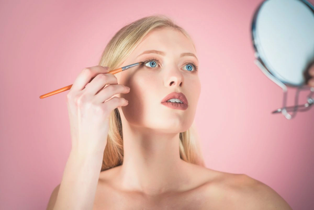 tipos de brochas para ojos