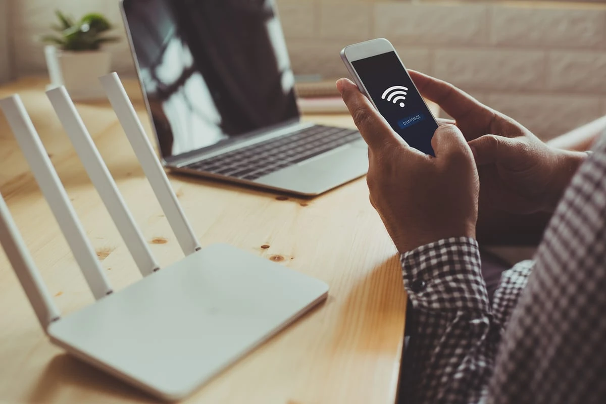 Router para conectar la computadora a internet