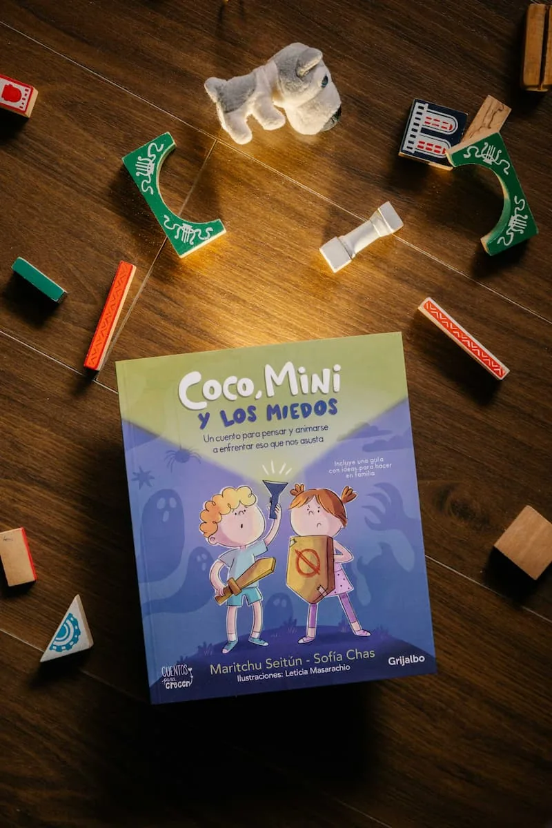 Libro Coco, Mini y los miedos, de Maritchu Seitún y Sofi Chas