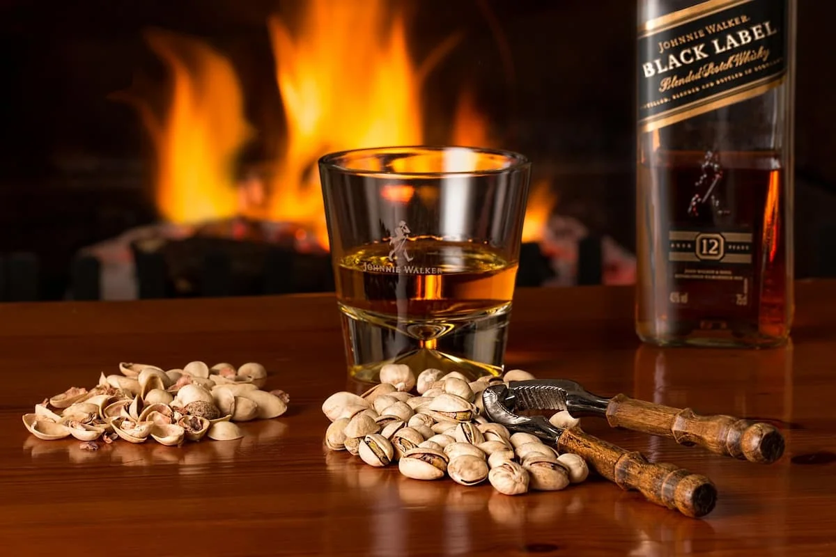 como tomar whisky