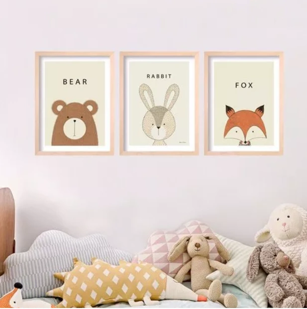 Set de tres láminas infantiles con ilustraciones para decorar un cuarto de bebé con temática de animales del bosque