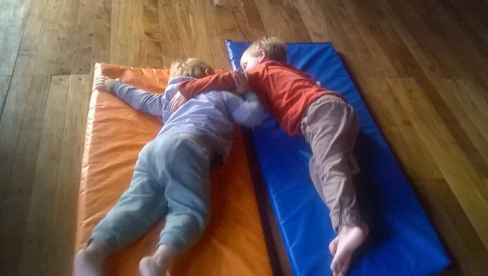 niños en danza creativa