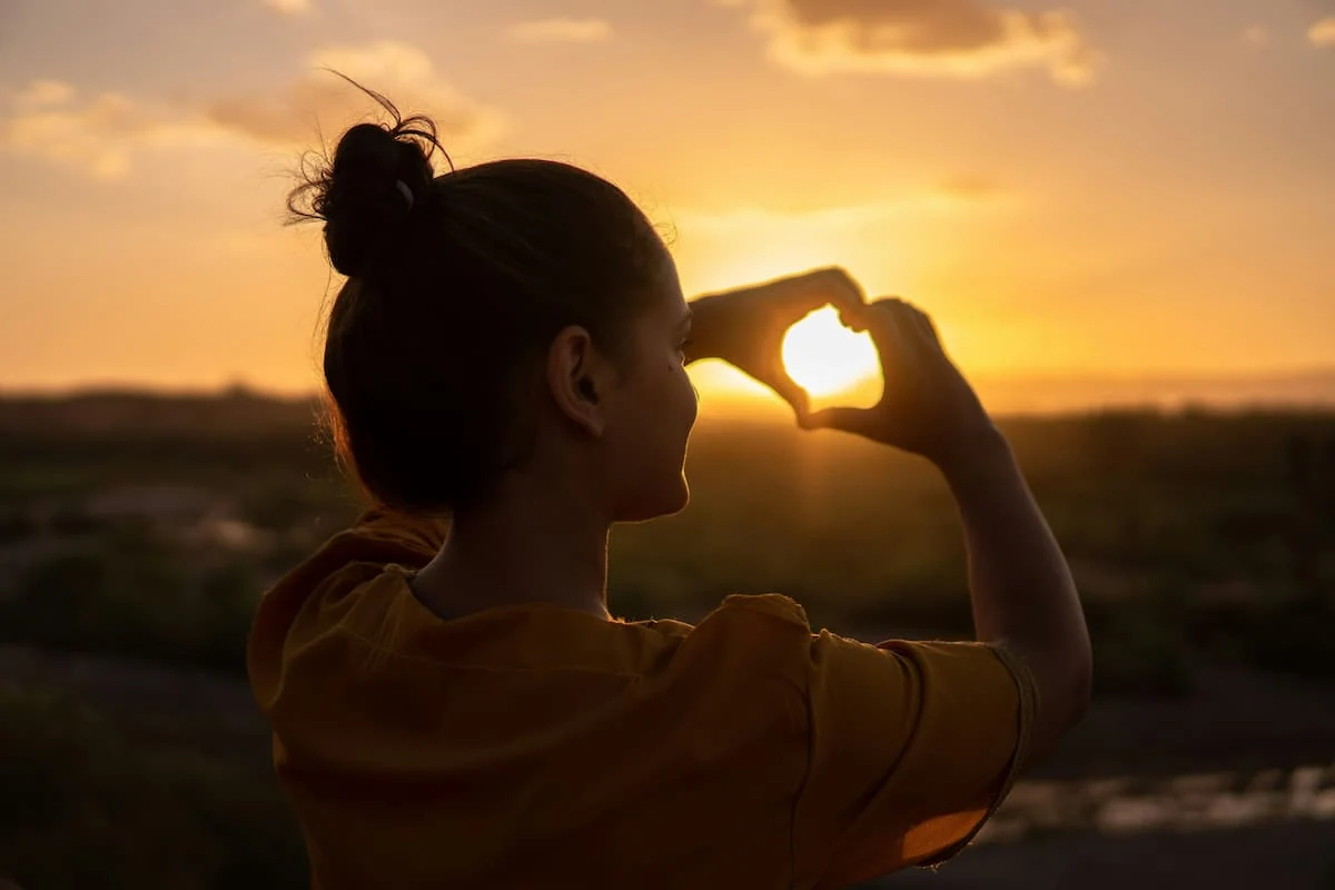 mejores frases de energía femenina