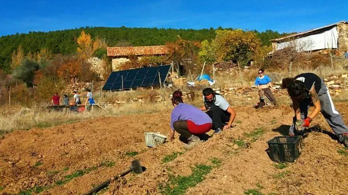 refundan un pueblo
