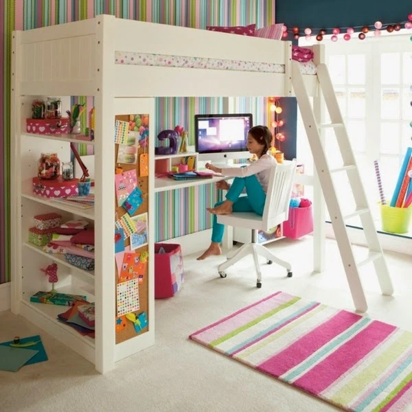 Cama loft para habitación de niña Habitación de niña con cama tipo loft blanca y zona de juego debajo
