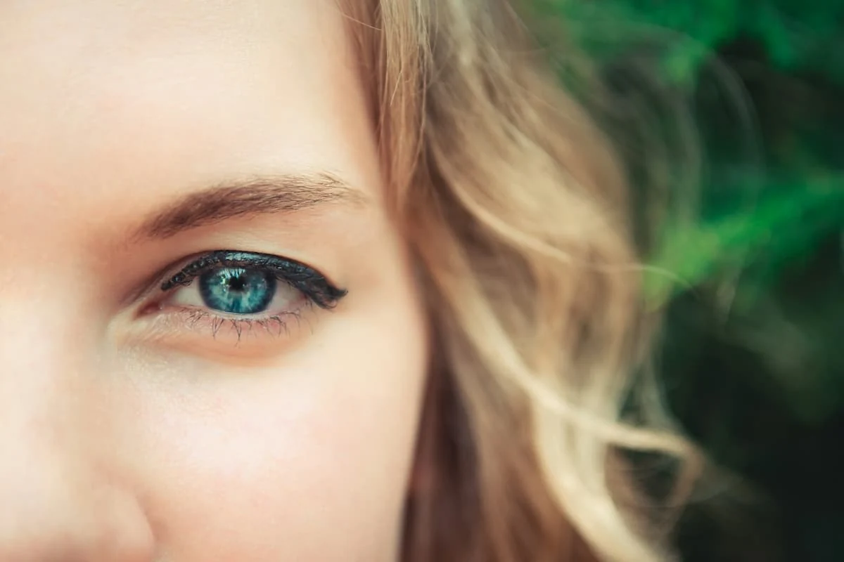 lentes de contacto de color unsplash (1)