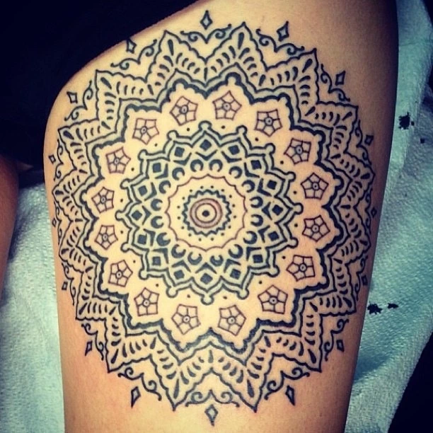 tatuajes de mandalas grandes