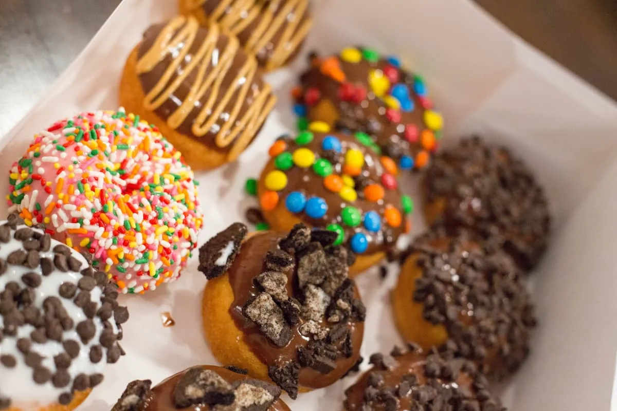 mesa de dulces tortas ricas