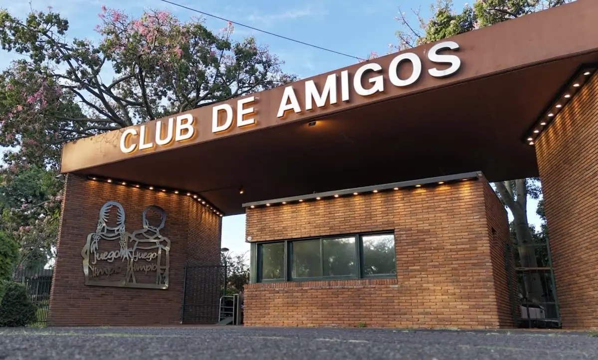 mural juego limpio Buenos Aires