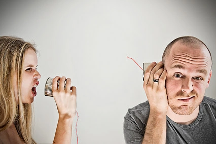 hay problemas de comunicación en las relaciones tóxicas 